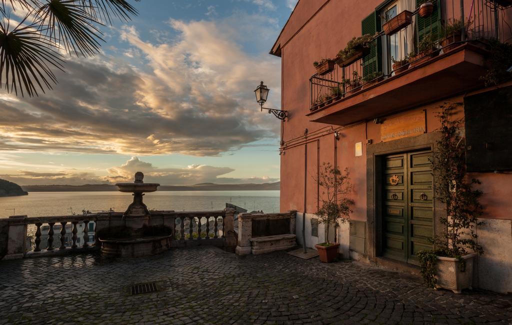 Hotel Domus Angularia Anguillara Sabazia Exteriér fotografie